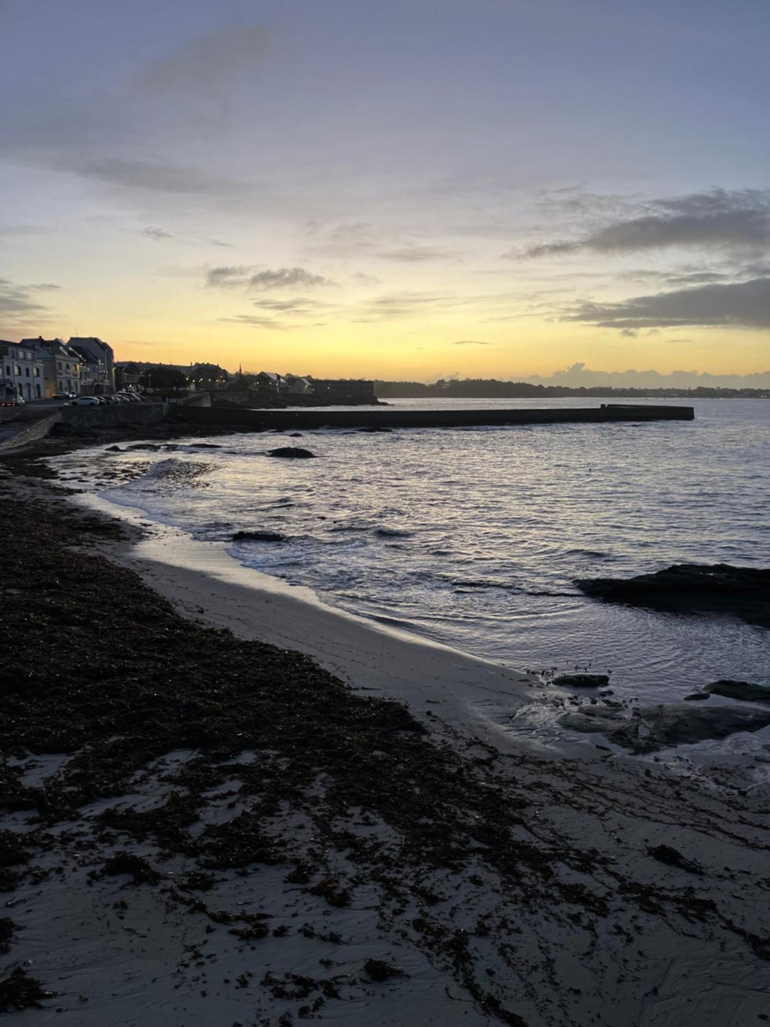 Au Bord De L'Eau Lägenhet Concarneau Exteriör bild